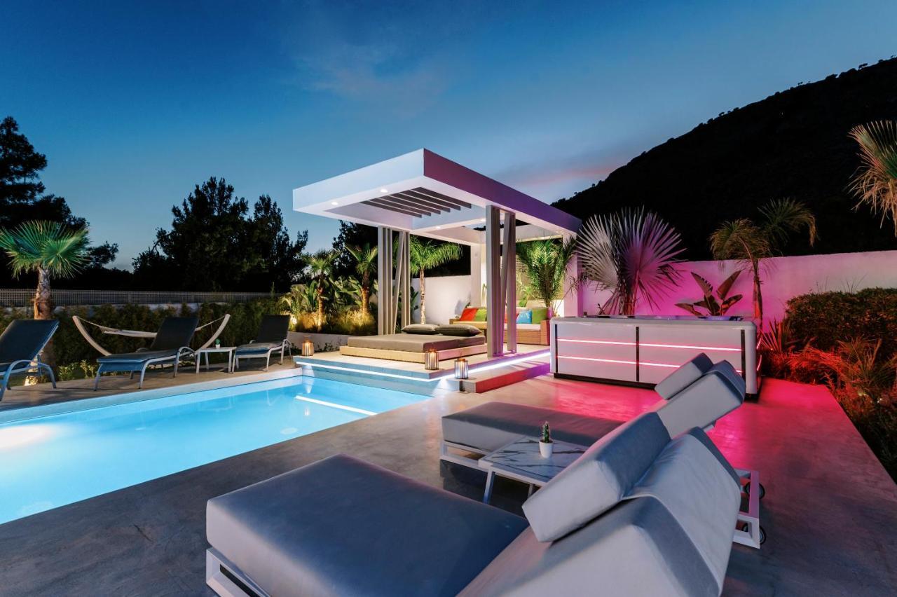 Villa M Mansion à Pefki Extérieur photo