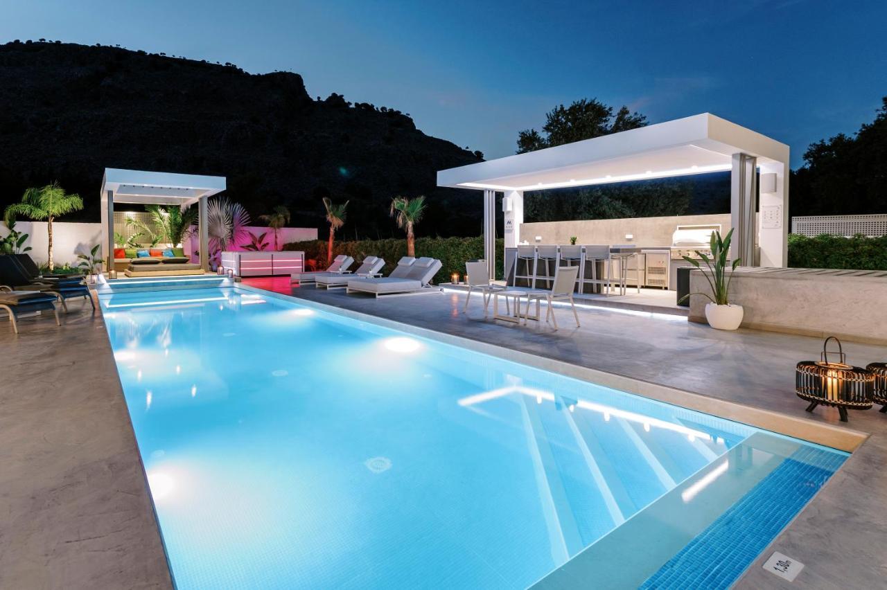 Villa M Mansion à Pefki Extérieur photo